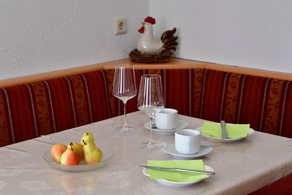 Ferienwohnung Habit シュルンス エクステリア 写真